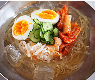 冷麺の調理例